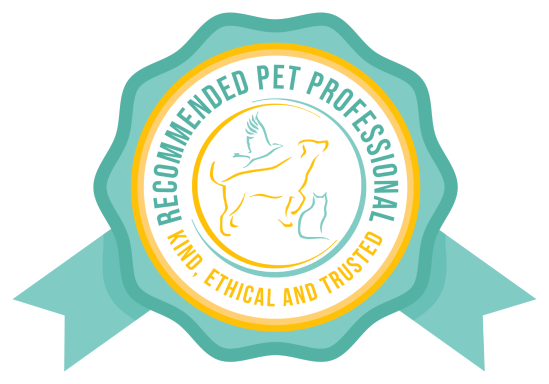 Logo Stating that this professional is recommended by the pet professional network 